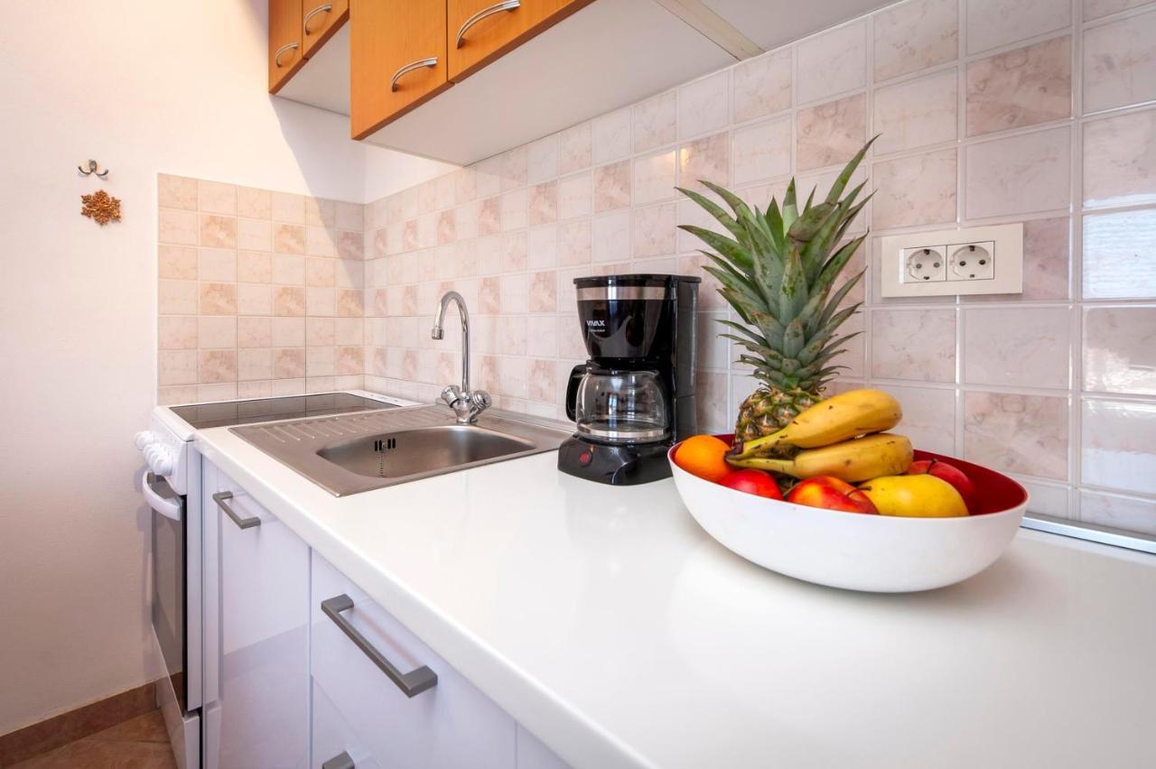 Apartments Adria Rovinj Luaran gambar