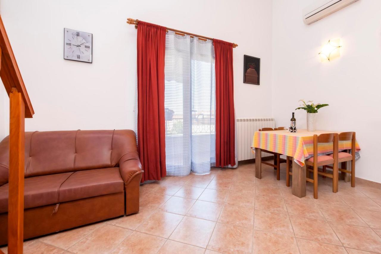 Apartments Adria Rovinj Luaran gambar