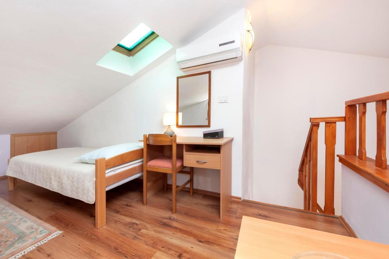 Apartments Adria Rovinj Luaran gambar