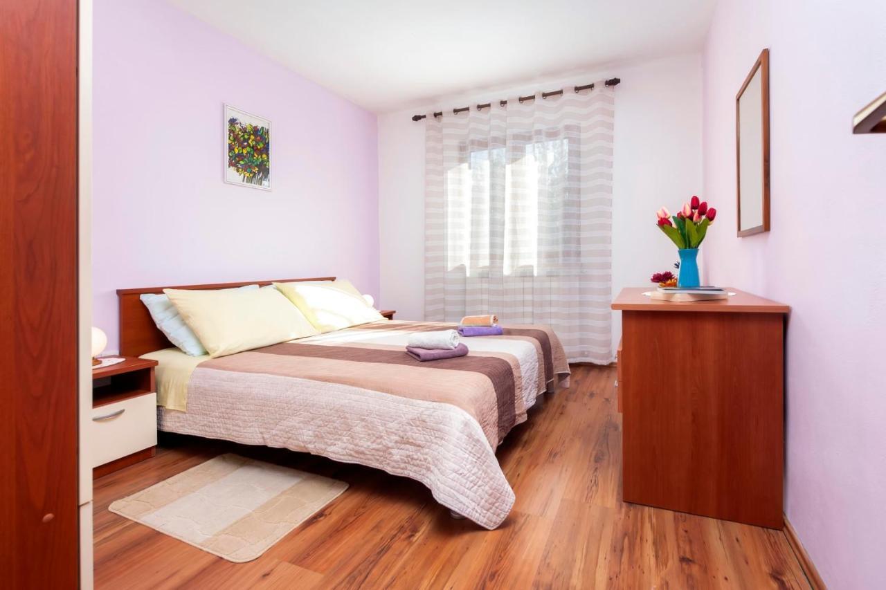 Apartments Adria Rovinj Luaran gambar